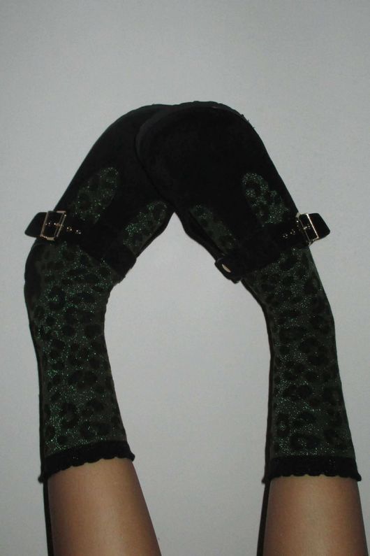 Leopard Scalloped Glitter Socks Olive Black